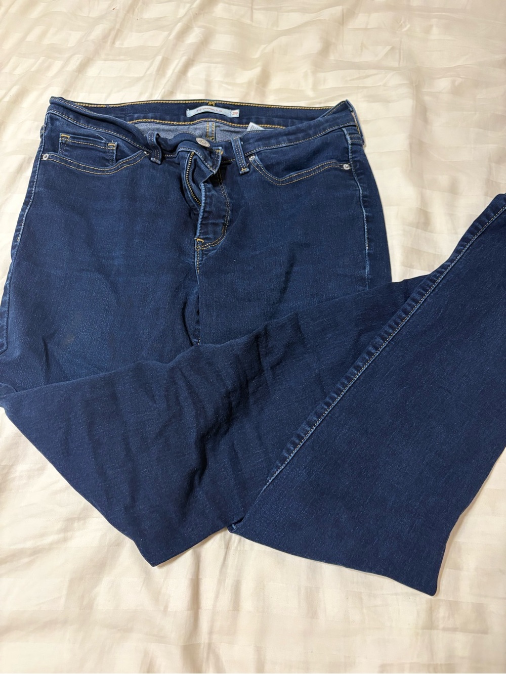 Signature by Levi Strauss Dark Indigo Skinny Jeans